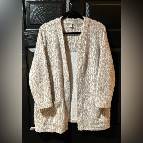 Chico's Sweaters - Chico’s Super Soft Leopard Print Cardigan Sweater